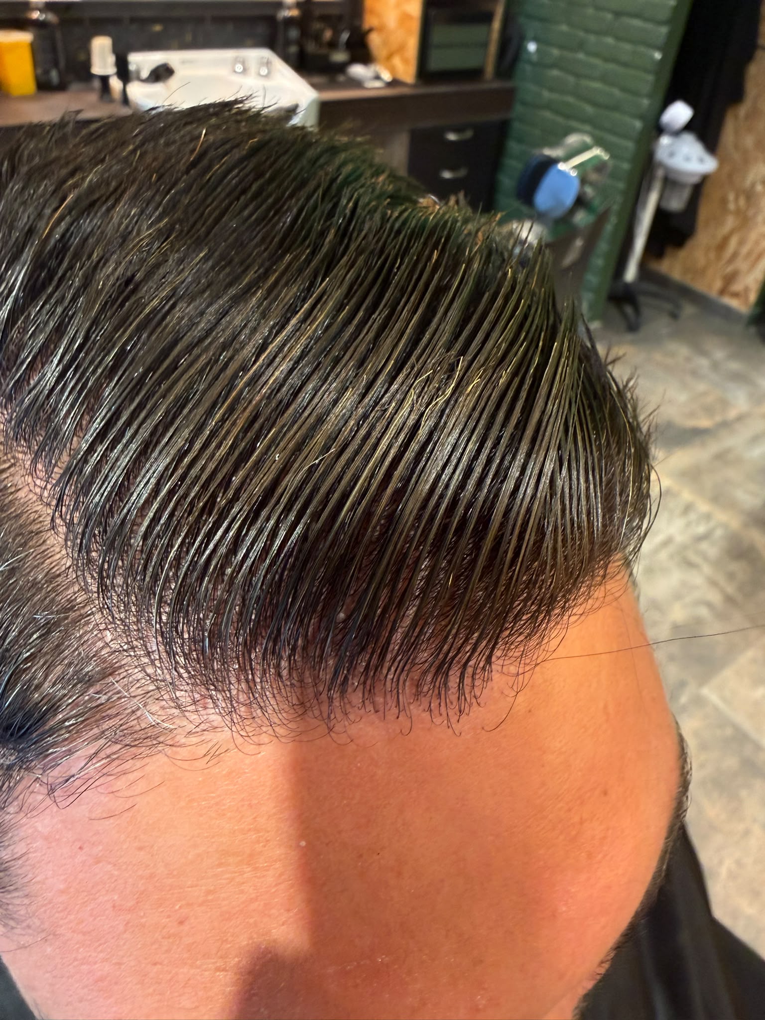 Cheveux après soin kératine homme à Levallois-Perret